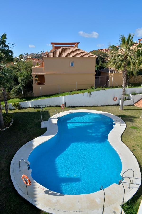Urbanizacion Galera Sun Apartment Estepona Ngoại thất bức ảnh