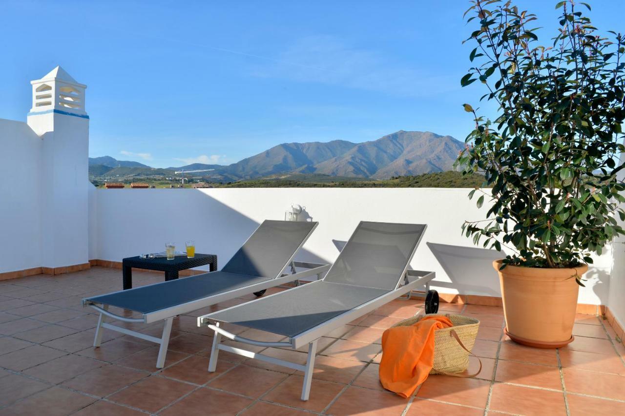 Urbanizacion Galera Sun Apartment Estepona Ngoại thất bức ảnh
