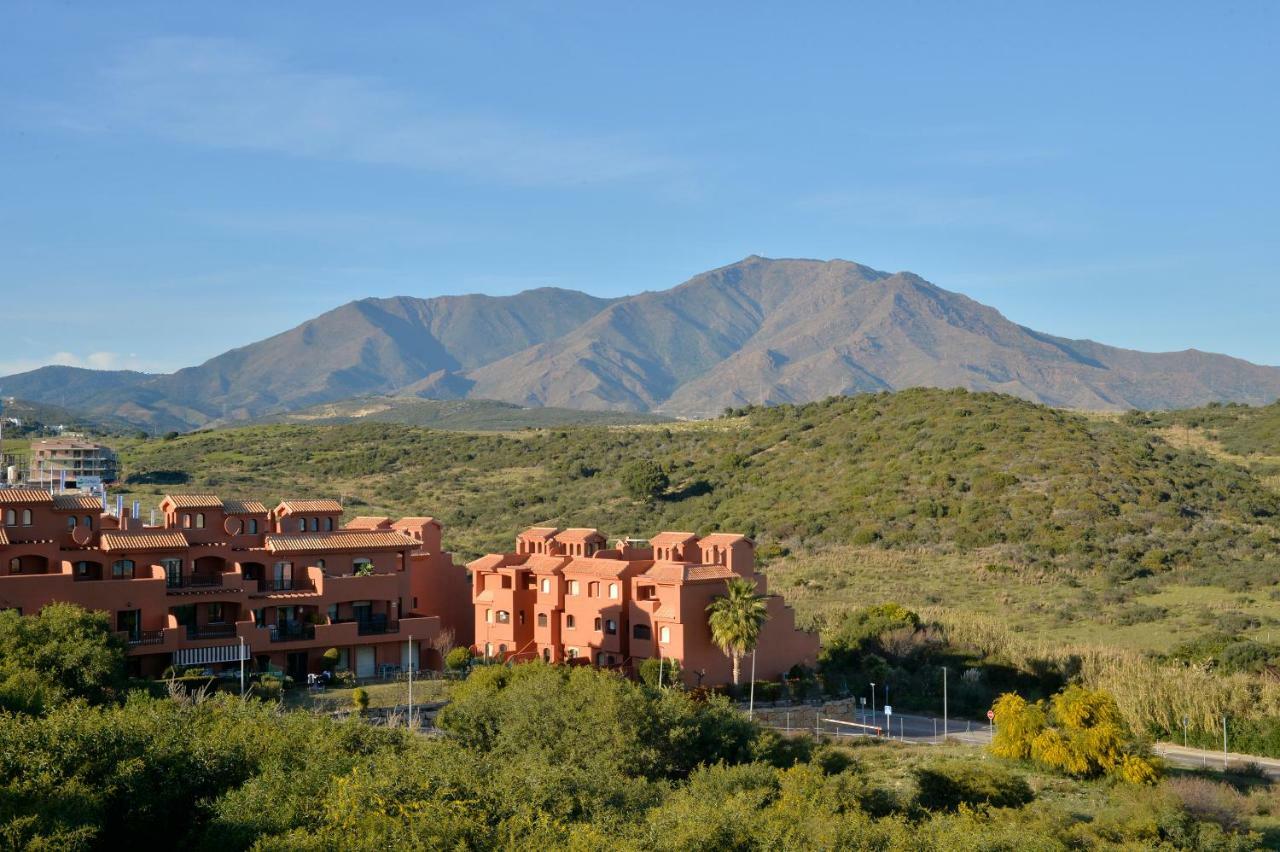 Urbanizacion Galera Sun Apartment Estepona Ngoại thất bức ảnh